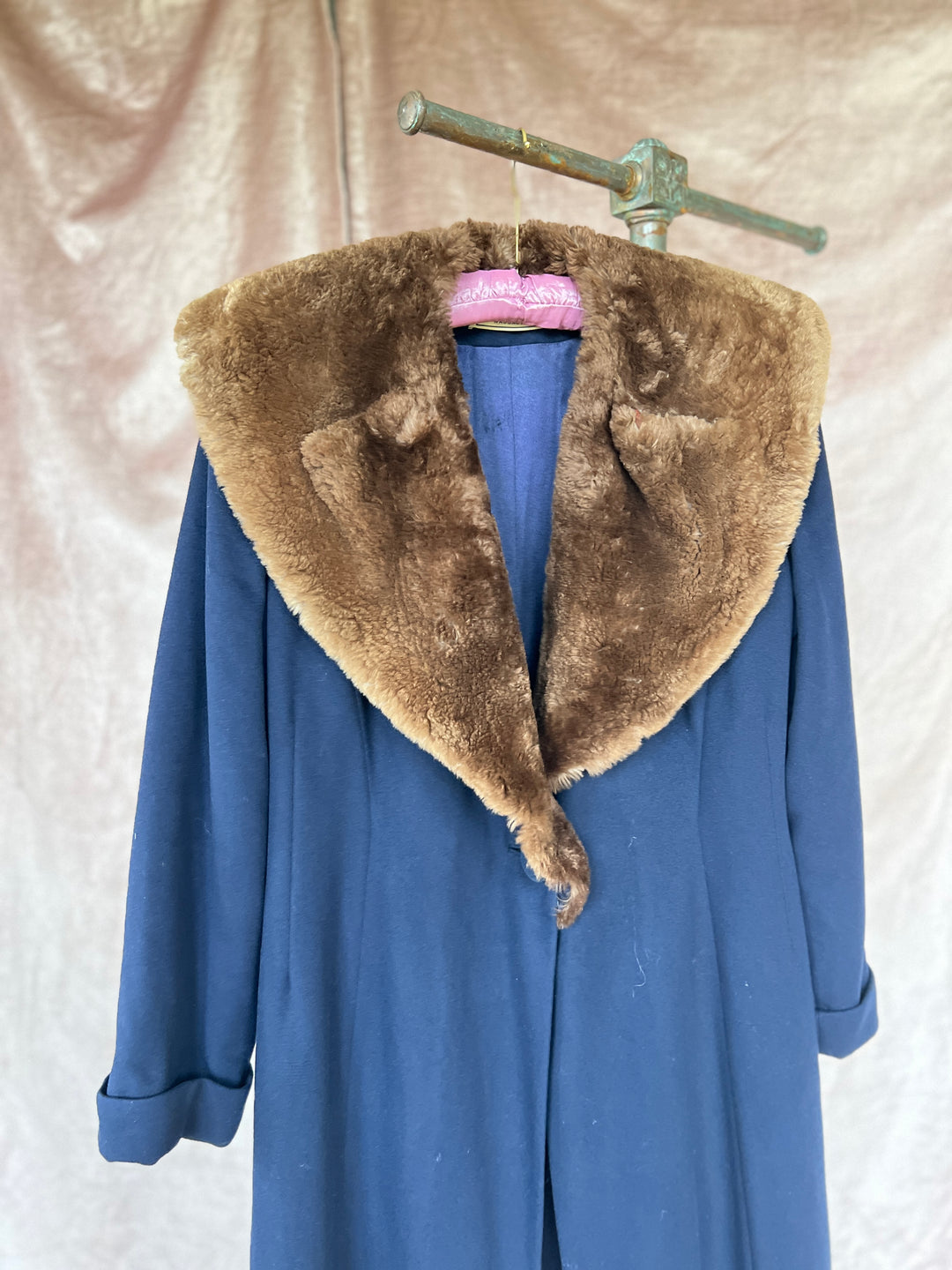 1940s Wool Coat with Fur Collar – Fashion Curator