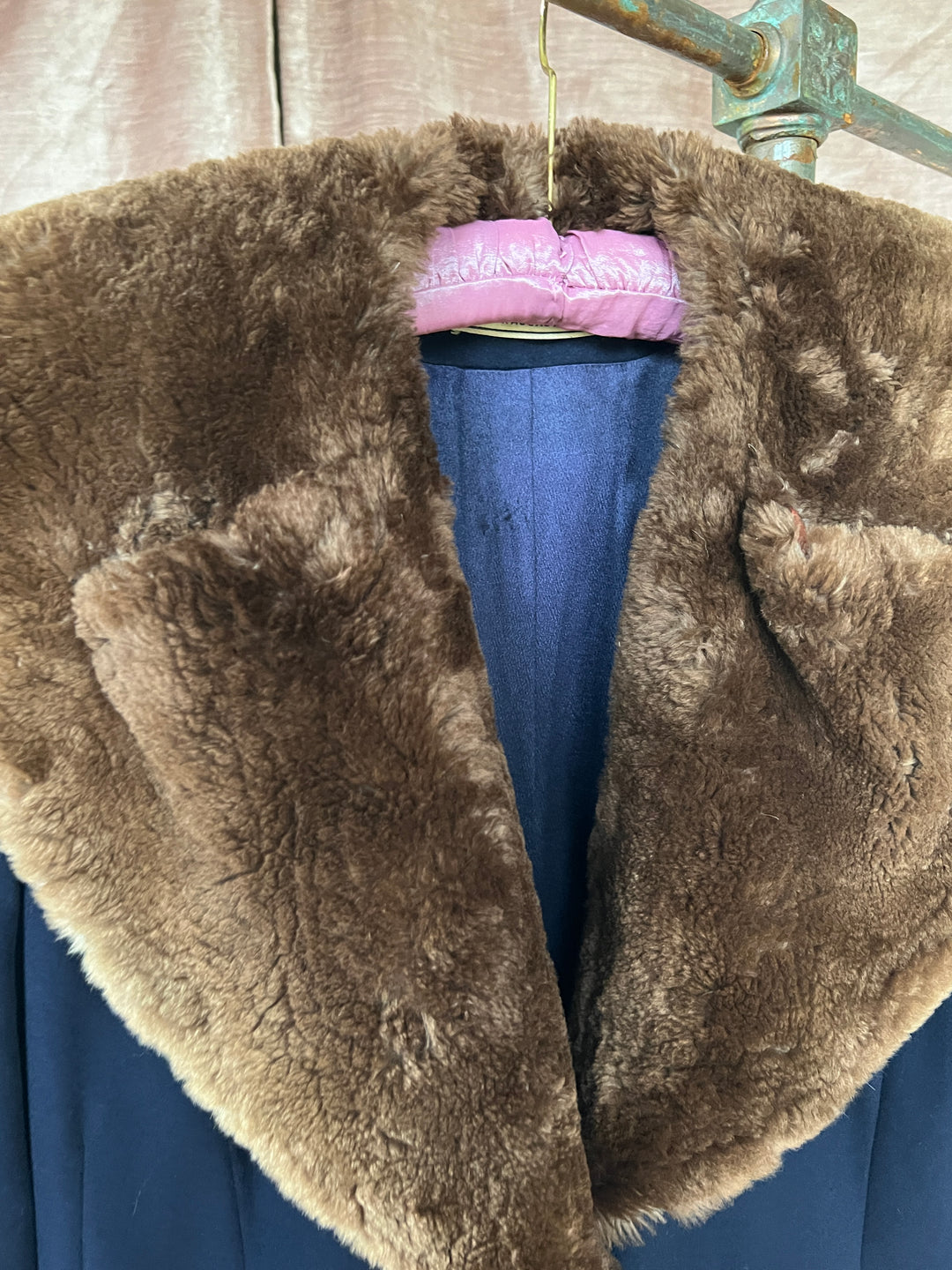 1940s Wool Coat with Fur Collar – Fashion Curator
